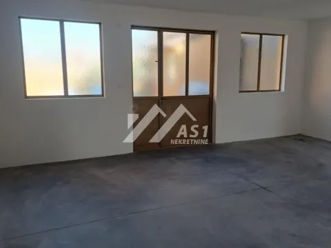 Izdavanje, poslovni prostor, 100m², Novo naselje, Novi Sad - image 4