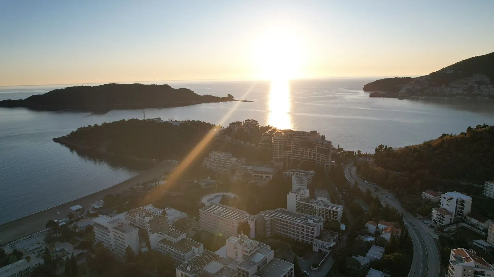 Sale, land lot, 2400m², Bečići, Budva