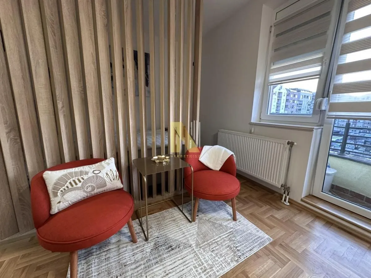 Rent, studio apartment, 24m², Grbavica, Novi Sad Sve Podlokacije