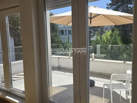 Sale, four bedroom apartment, 154m², Savski Venac, Beograd - image 4