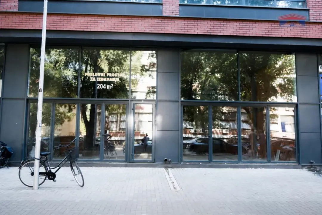 Rent, office space, 204m², Spens, Novi Sad Sve Podlokacije