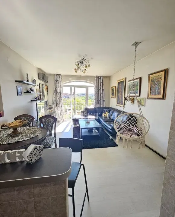 Prodaja, dvosoban stan, 65m², Centar, Podgorica