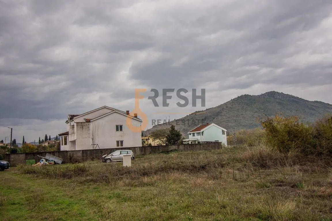 Prodaja, plac, 801m², Tološi, Podgorica