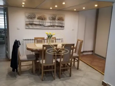 Izdavanje, dvosoban stan, 78m², Južni Bulevar, Vračar Sve Podlokacije - image 9