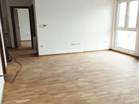 Prodaja, četvorosoban stan, 76m², Pančevo, Srbija - image 5