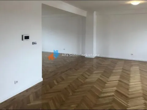 Izdavanje, četvorosoban stan, 144m², Neimar, Vračar Sve Podlokacije - image 7