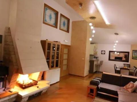 Prodaja, trosoban stan, 136m², Centar, Podgorica - image 2