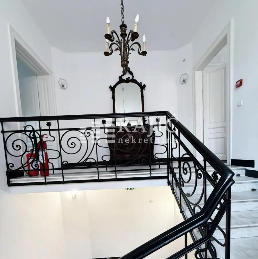 Rent, office space, 182m², Vračar Centar, Vračar Sve Podlokacije