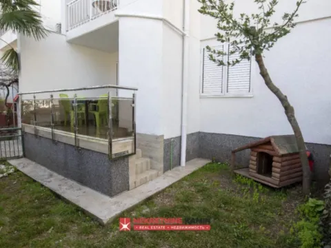 Prodaja, dvosoban stan, 61m², Budva, Crna Gora - image 11