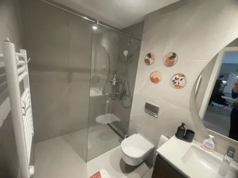 Rent, two bedroom apartment, 54m², Savski Venac, Beograd - image 9