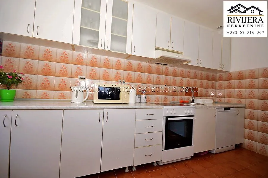 Prodaja, kuća, 187m², Igalo, Herceg Novi