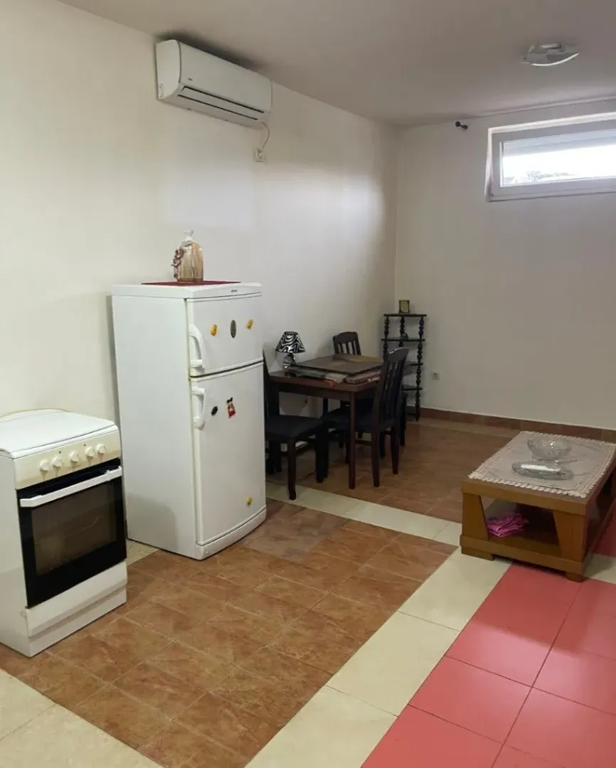 Prodaja, jednosoban stan, 40m², Zabjelo, Podgorica