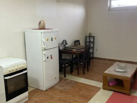 Prodaja, jednosoban stan, 40m², Zabjelo, Podgorica
