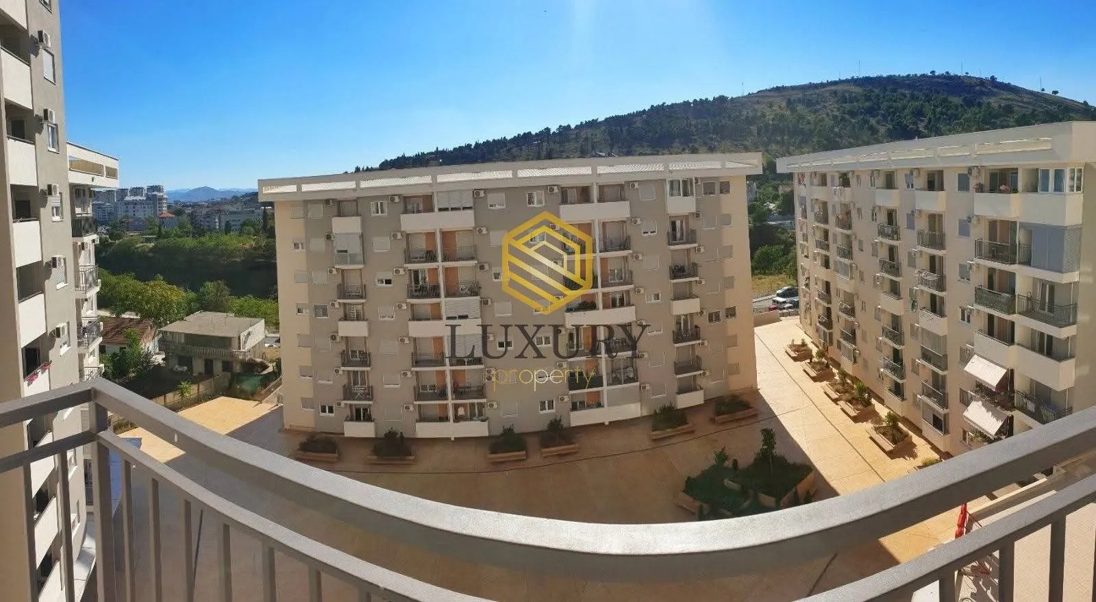 Izdavanje, jednosoban stan, 45m², Zagorič, Podgorica