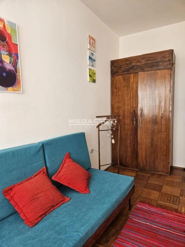 Rent, three bedroom apartment, 75m², Zvezdara Sve Podlokacije, Beograd