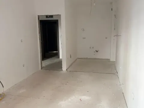 Sale, one bedroom apartment, 43m², Stari Aerodrom, Podgorica - image 4