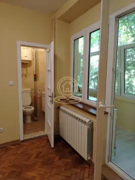 Prodaja, trosoban stan, 77m², Stari Grad, Beograd - image 9