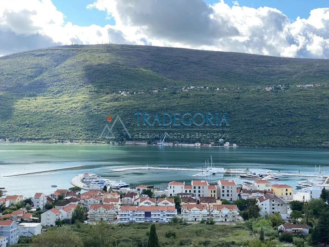 Prodaja, dvosoban stan, 151m², Đenovići, Herceg Novi