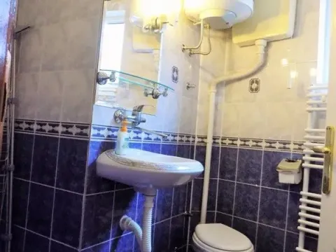 Izdavanje, trosoban stan, 94m², Savski Venac, Beograd - image 16