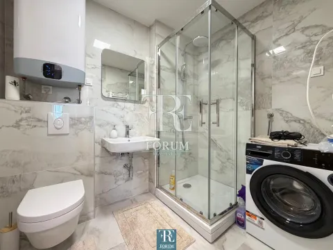 Izdavanje, jednosoban stan, 50m², City Kvart, Podgorica - image 8