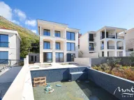 Prodaja, kuća, 261m², Reževići, Budva - image 23