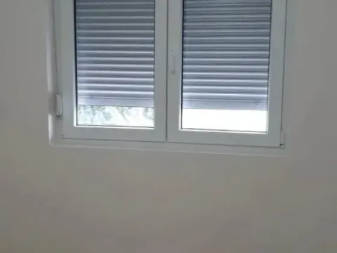 Izdavanje, jednosoban stan, 42m², Pobrežje, Podgorica - image 4