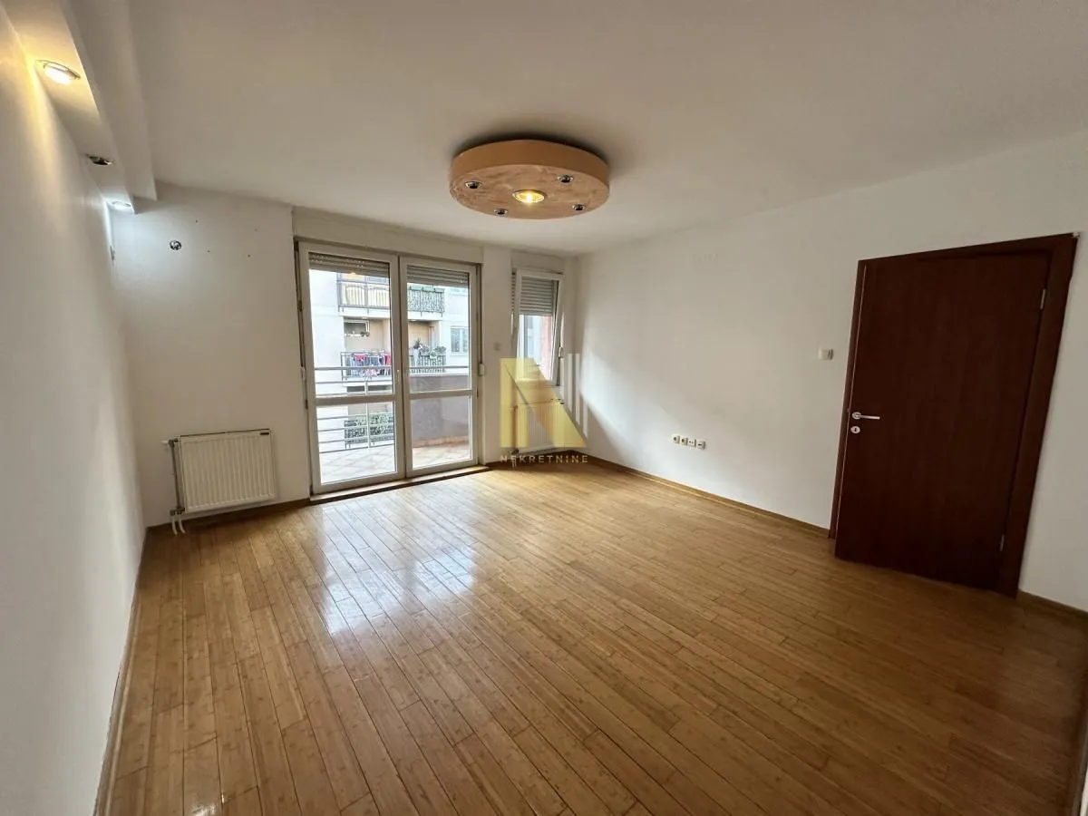 Izdavanje, jednosoban stan, 45m², Podbara, Novi Sad Sve Podlokacije