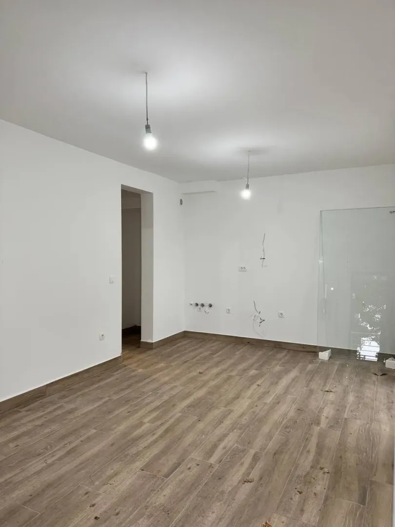 Prodaja, jednosoban stan, 49m², Seoce, Budva