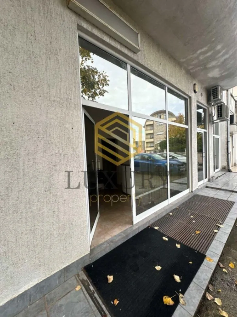 Rent, office space, 120m², City Kvart, Podgorica