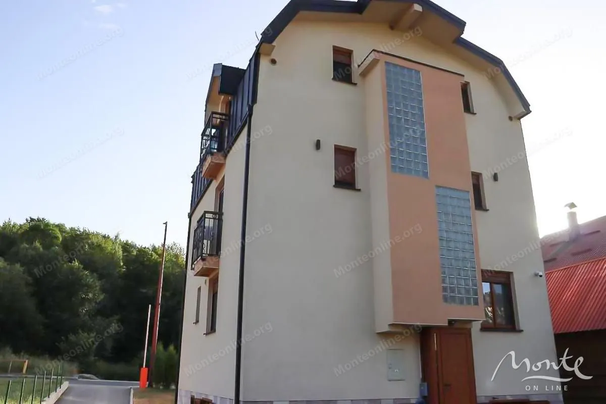 Sale, office space, 192m², Kolašin, Crna Gora