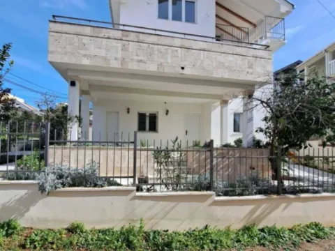 Prodaja, kuća, 119m², Utjeha, Bar - image 11