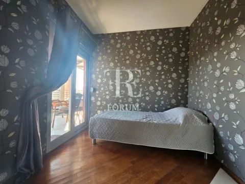 Izdavanje, dvosoban stan, 100m², Krivi Most, Podgorica - image 10