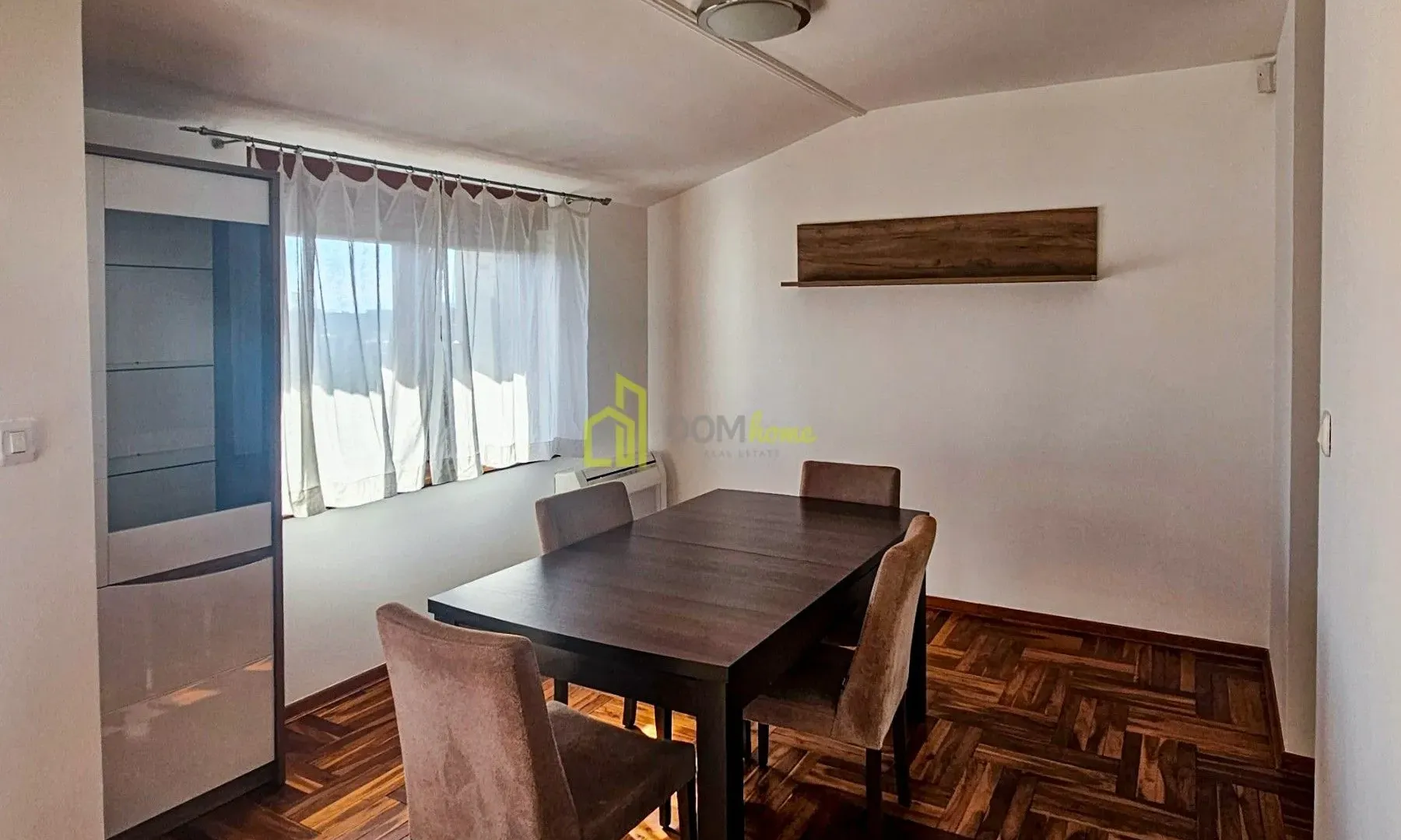 Sale, five bedroom apartment, 175m², Gorica C, Podgorica