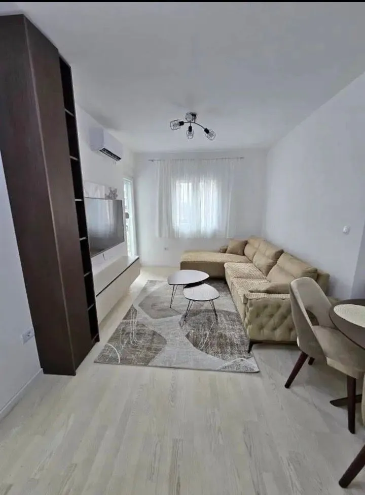 Rent, one bedroom apartment, 40m², City Kvart, Podgorica