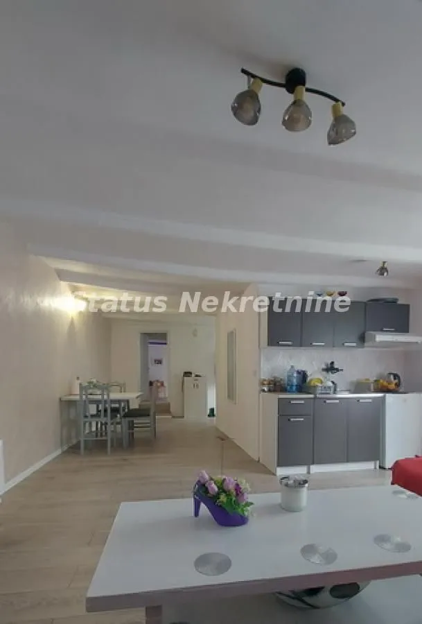 Prodaja, kuća, 200m², Srbobran, Novi Sad