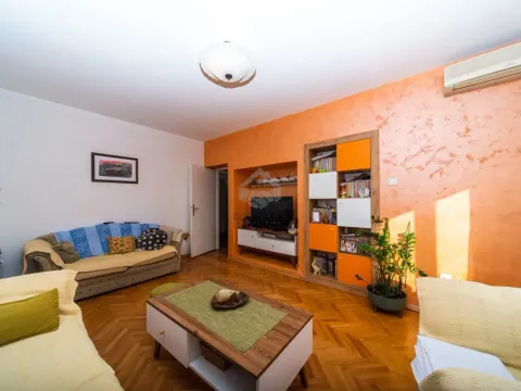 Prodaja, dvosoban stan, 80m², Zabjelo, Podgorica - image 4