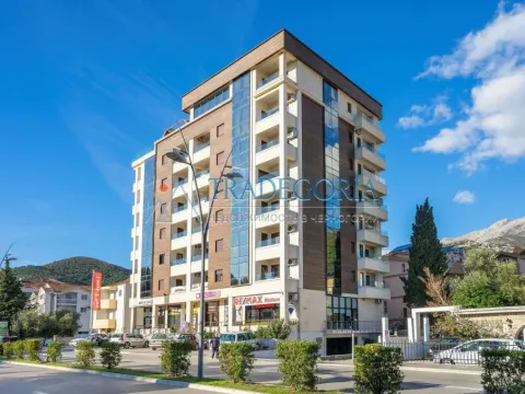 Prodaja, trosoban stan, 396m², Budva, Crna Gora - image 8