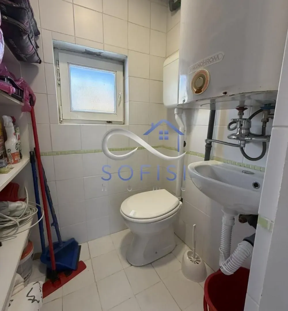 Rent, three bedroom apartment, 57m², Centar, Novi Sad