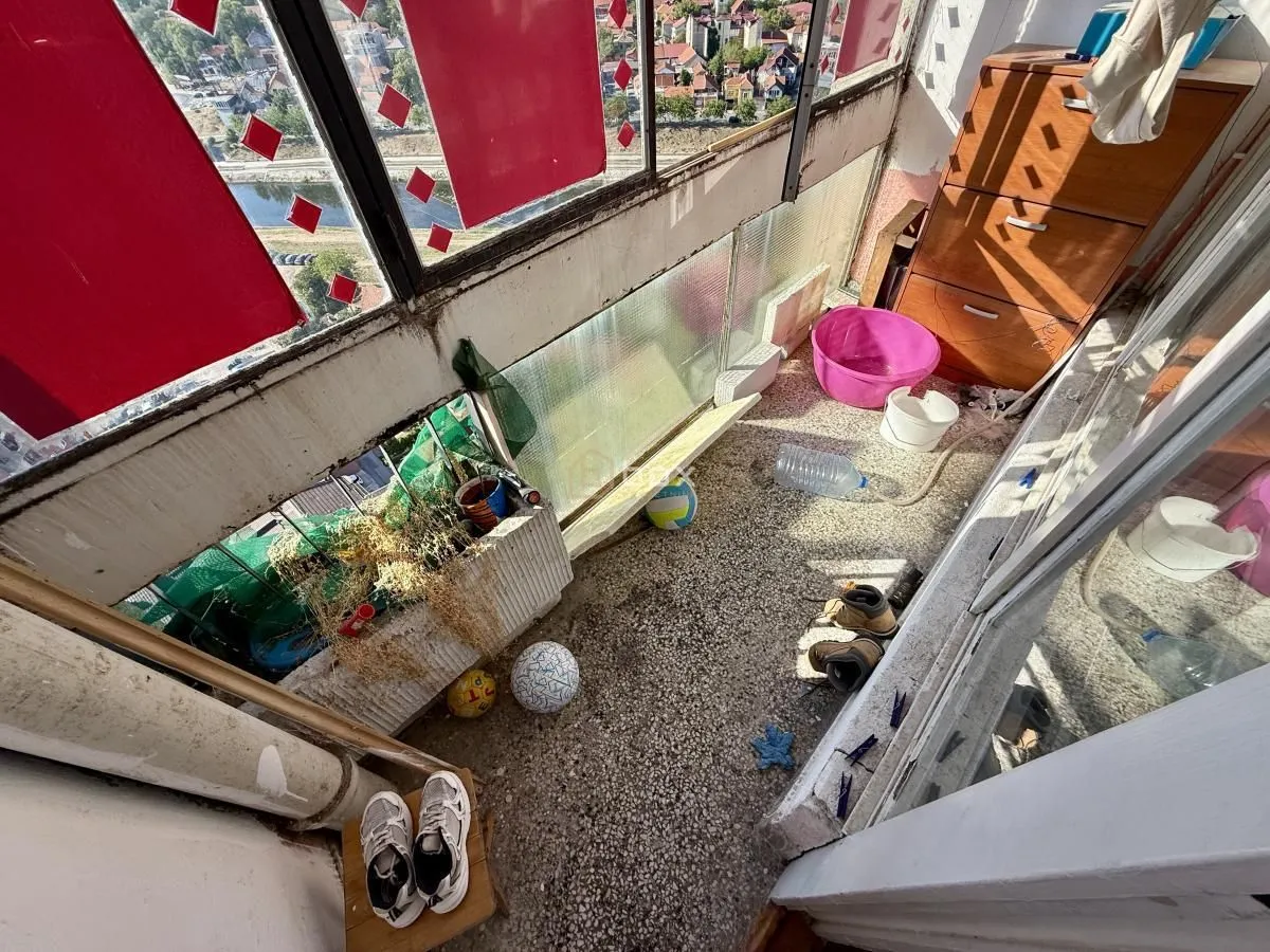 Prodaja, trosoban stan, 75m², Medijana, Niš