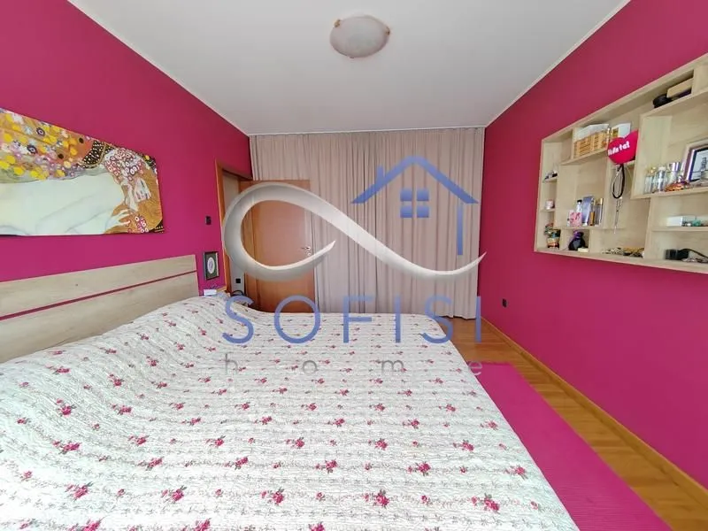 Prodaja, četvorosoban stan, 115m², Grbavica, Novi Sad Sve Podlokacije
