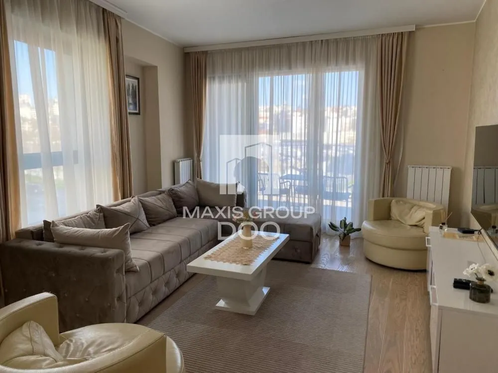 Prodaja, trosoban stan, 82m², Savski Venac, Beograd