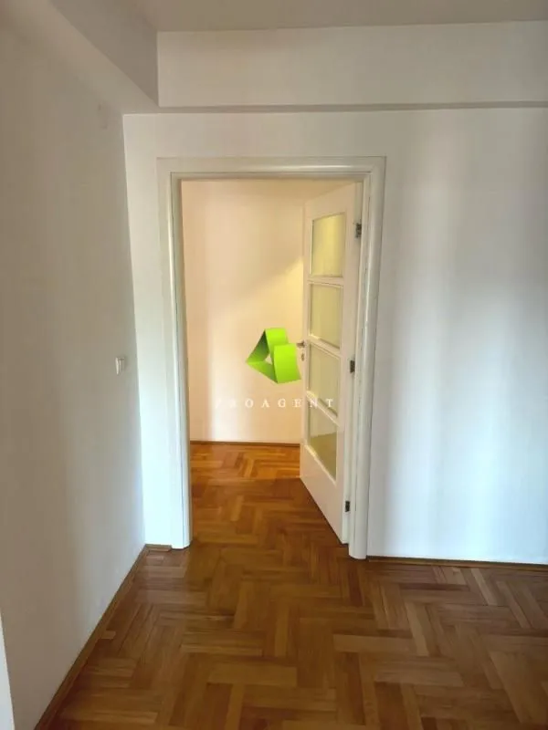 Prodaja, trosoban stan, 101m², Medijana, Niš