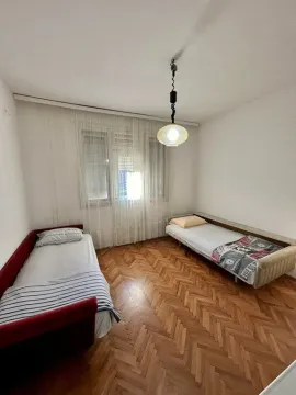 Izdavanje, trosoban stan, 107m², Masline, Podgorica - image 6