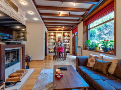 Prodaja, četvorosoban stan, 90m², 25. Maj, Zlatibor - image 15