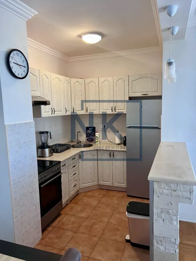 Prodaja, dvosoban stan, 71m², Tuški Put, Podgorica