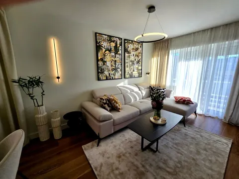 Prodaja, dvosoban stan, 70m², Tivat, Crna Gora - image 4