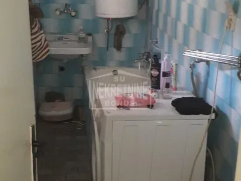 Prodaja, trosoban stan, 70m², Novo Selo, Subotica - image 2