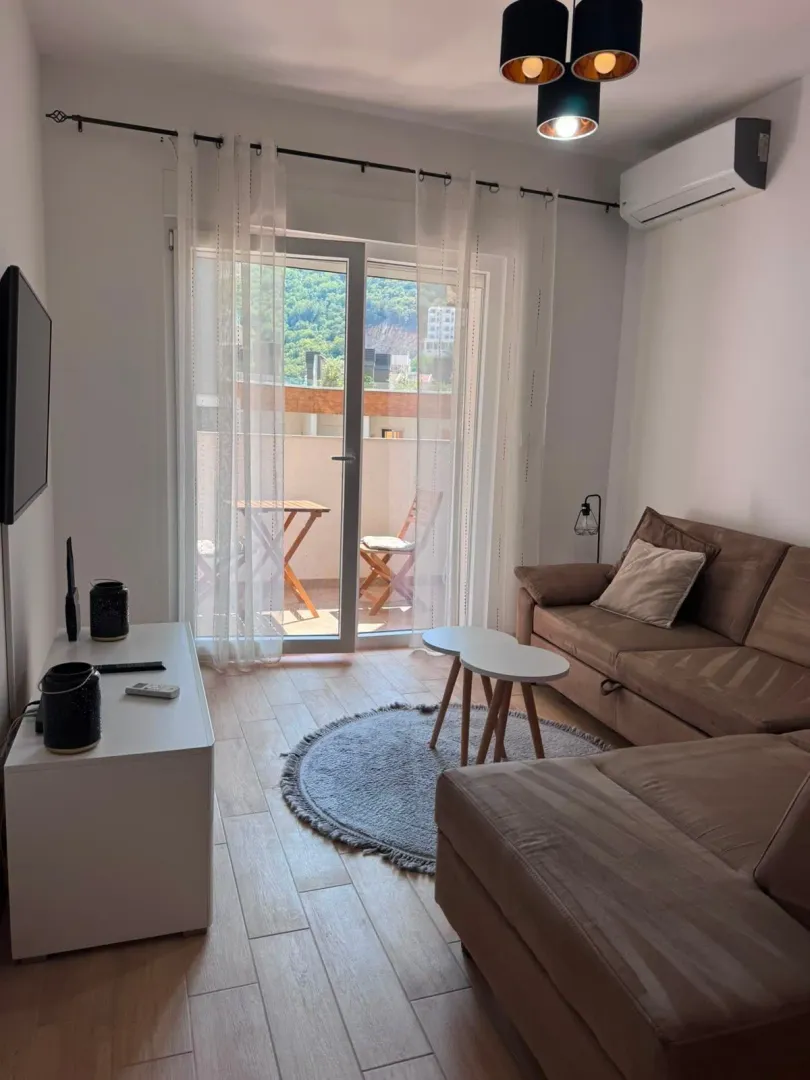 Rent, two bedroom apartment, 69m², Budva, Crna Gora