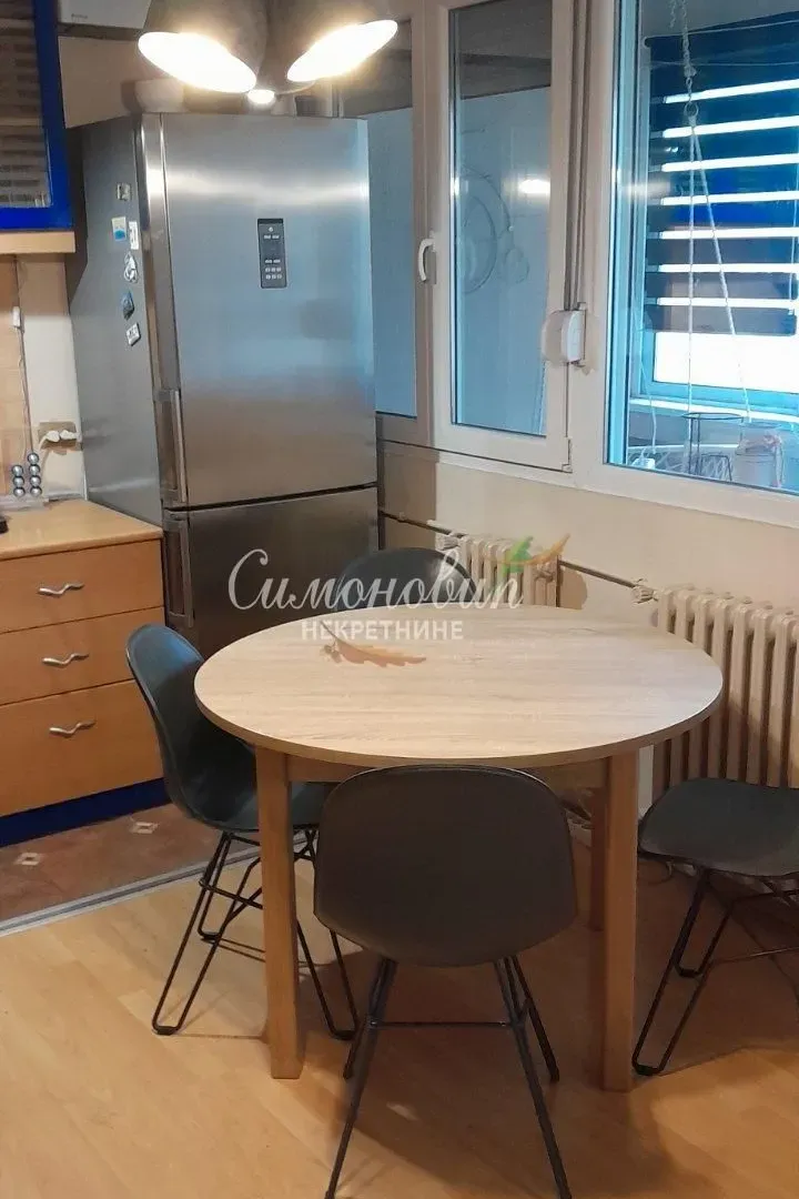 Sale, two bedroom apartment, 61m², Novi Beograd Blok 70, Novi Beograd Sve Podlokacije