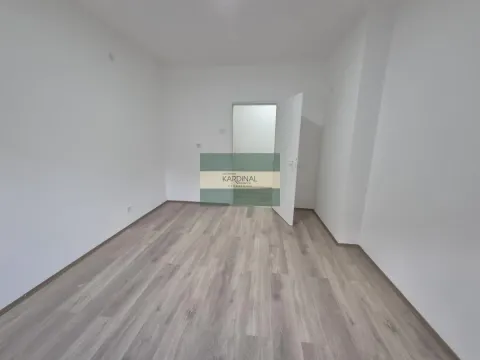 Prodaja, jednosoban stan, 39m², Centar, Jagodina - image 7